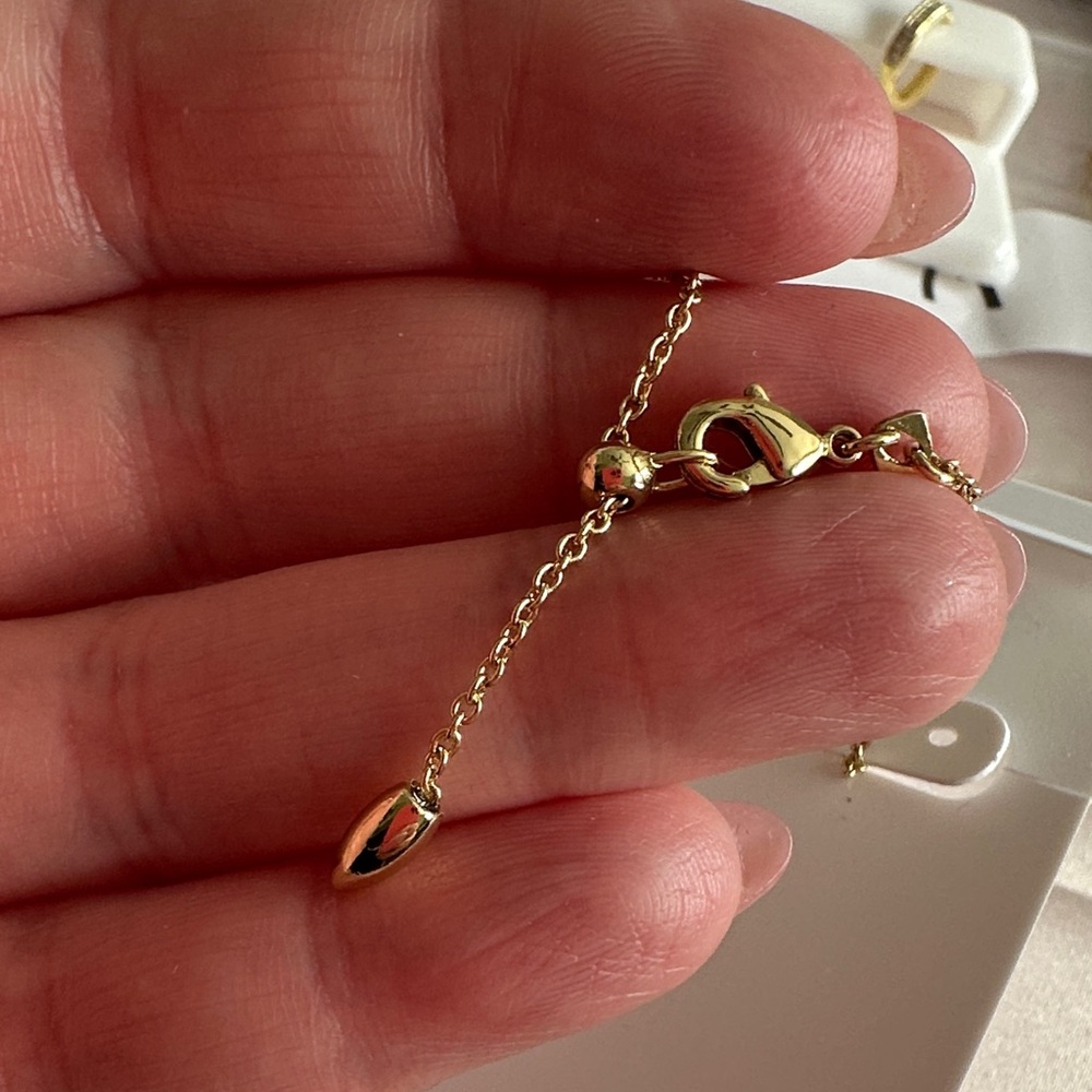 Kendra Scott Ari Heart Gold Delicate Chain Bracelet in Black Drusy 7" - Picture 7 of 10